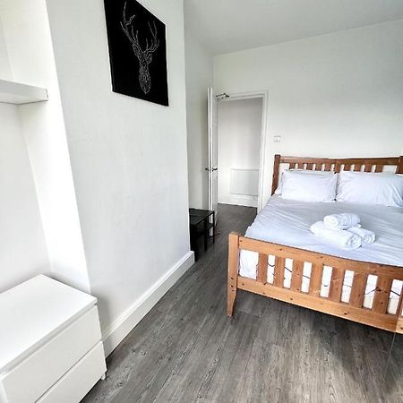 Modern 2 Bed Flat Close To Shoreditch / Free Wi-Fi London Bagian luar foto